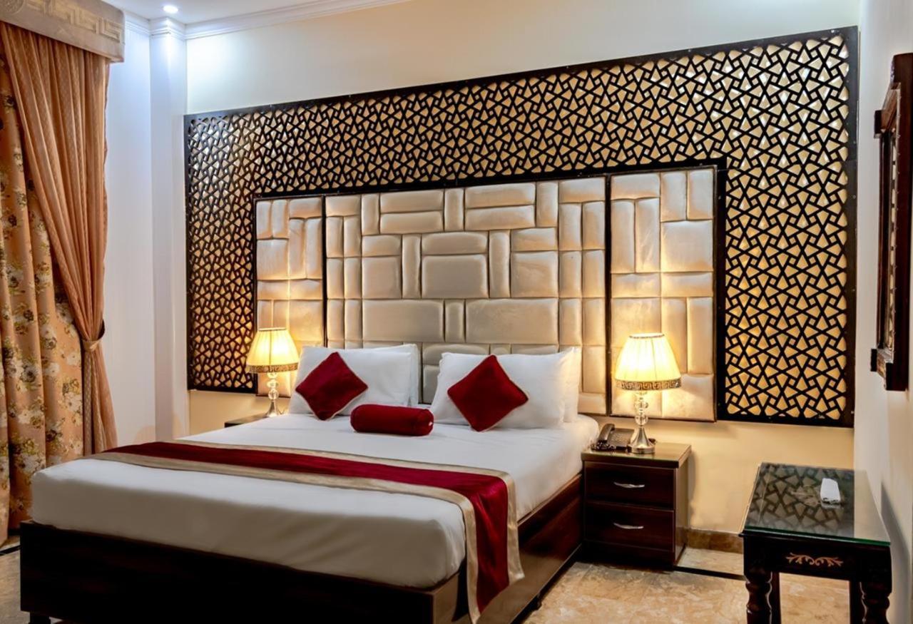 Rose Palace Hotel, Gulberg Lahore Eksteriør billede