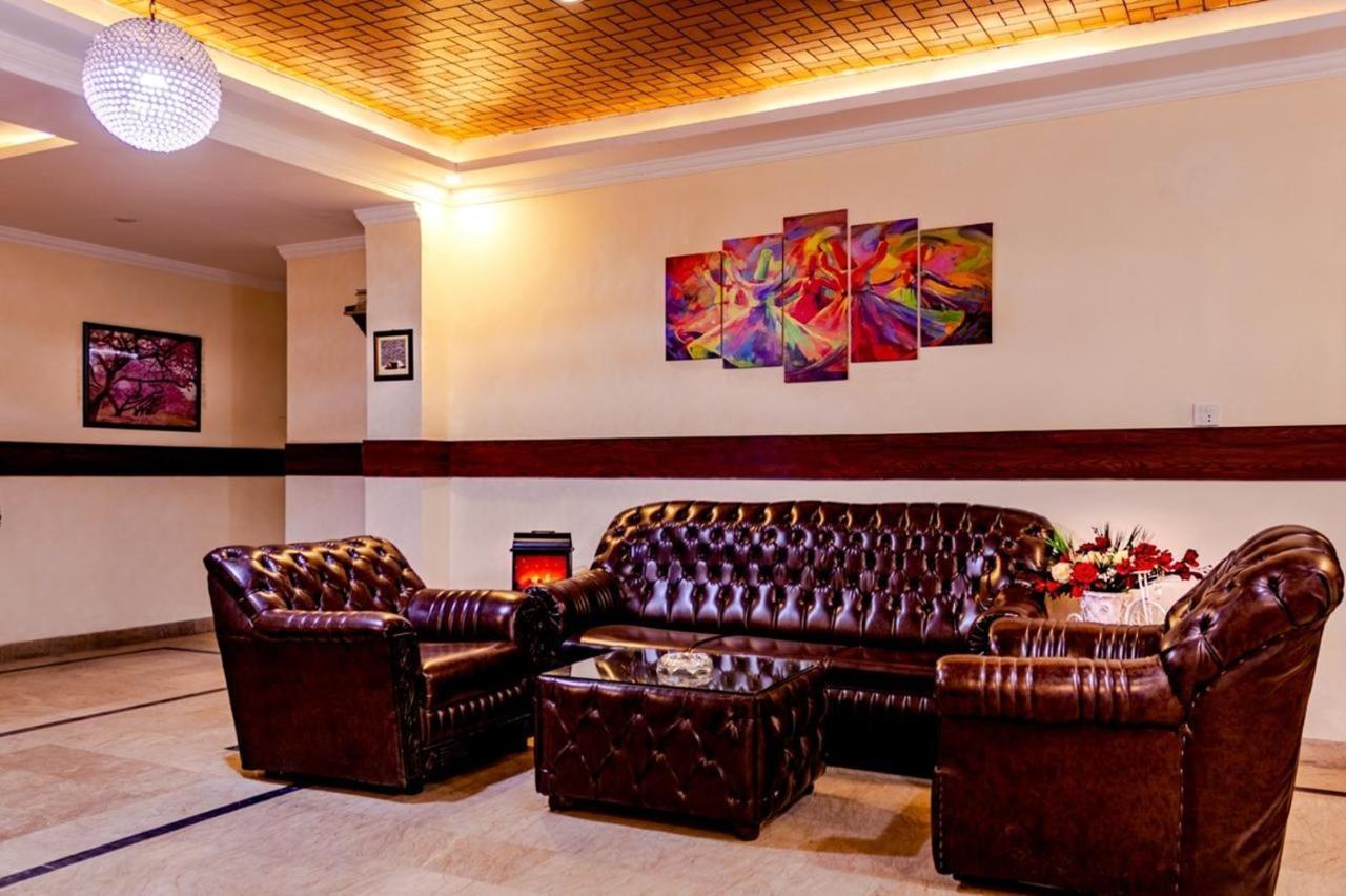 Rose Palace Hotel, Gulberg Lahore Eksteriør billede